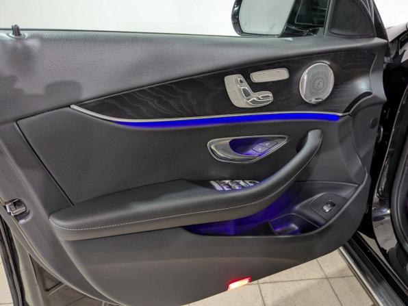 Mercedes-Benz E-Класс V (W213 S213 C238) с пробегом 2018 года, цена 3 900 000 рублей, 85628 км, универсал, Автокод Объявления