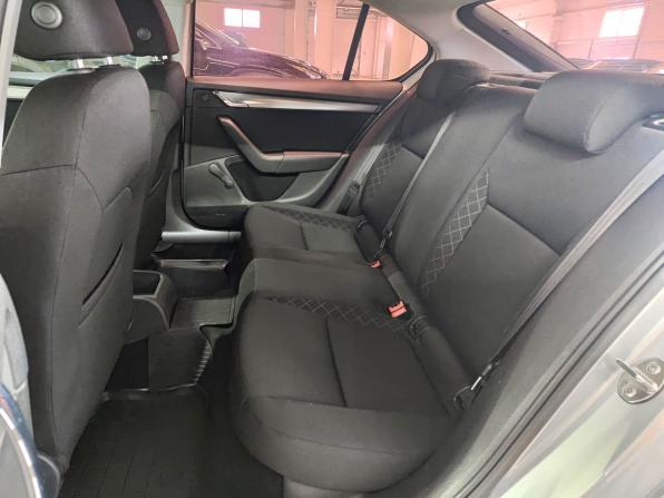 Skoda Octavia III (A7) Рестайлинг с пробегом 2018 года, цена 1 340 000 рублей, 186000 км, лифтбек, Автокод Объявления