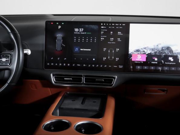 Li Auto (Lixiang) L9 I с пробегом 2023 года, цена 5 890 000 рублей, 80659 км, внедорожник, Автокод Объявления