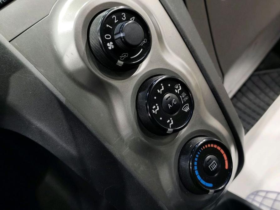 Toyota Yaris II Рестайлинг Ставрополь  - изображение 12