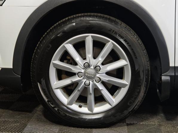 Audi Q3 I (8U) Рестайлинг с пробегом 2015 года, цена 1 791 000 рублей, 102033 км, внедорожник, Автокод Объявления