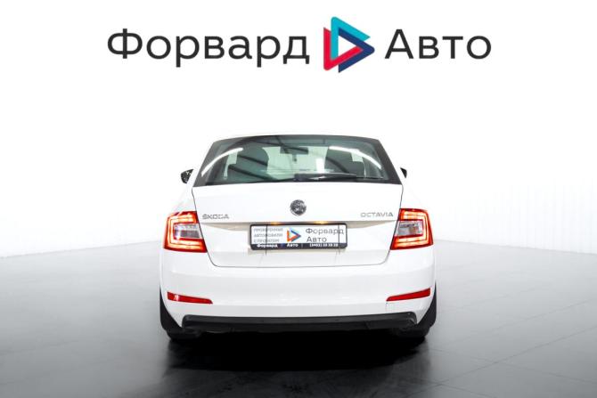 Skoda Octavia III (A7) с пробегом 2013 года, цена 1 070 000 рублей, 208000 км, лифтбек, Автокод Объявления