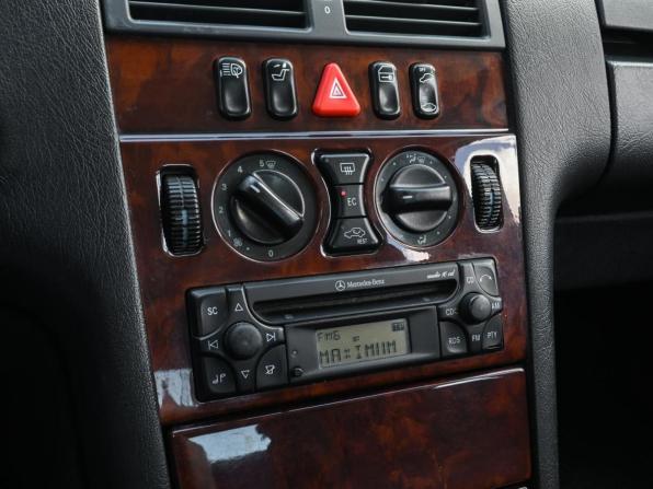 Mercedes-Benz E-Класс II (W210 S210) с пробегом 1998 года, цена 799 000 рублей, 180063 км, седан, Автокод Объявления