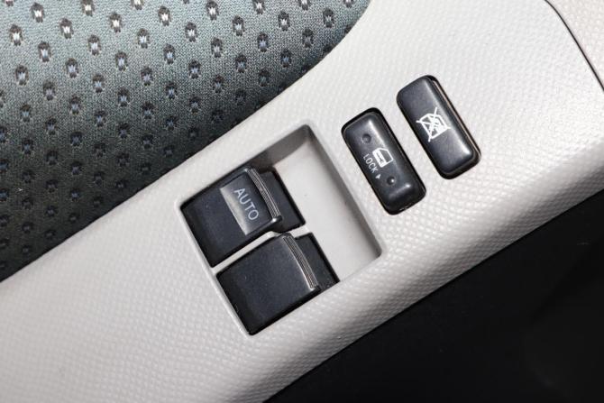 Toyota Yaris II с пробегом 2008 года, цена 599 000 рублей, 129807 км, хэтчбек, Автокод Объявления