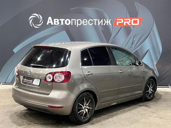 Volkswagen Golf Plus II с пробегом 2011 года, цена 599 000 рублей, 182000 км, хэтчбек, Автокод Объявления