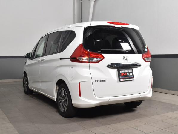 Honda Freed II Рестайлинг с пробегом 2020 года, цена 1 699 995 рублей, 82305 км, компактвэн, Автокод Объявления