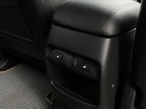 Kia Sorento II Рестайлинг с пробегом 2019 года, цена 2 299 000 рублей, 125717 км, внедорожник, Автокод Объявления