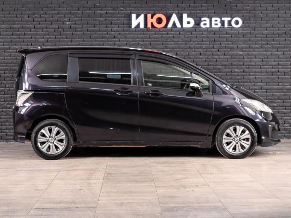 Honda Freed I Рестайлинг с пробегом 2012 года, цена 1 050 000 рублей, 189658 км, компактвэн, Автокод Объявления