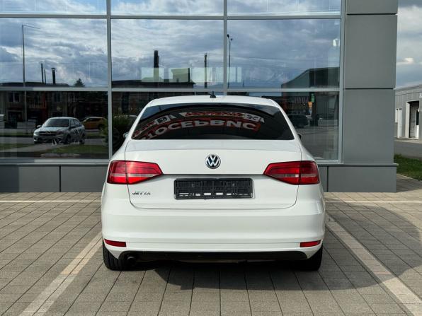 Volkswagen Jetta VI с пробегом 2015 года, цена 590 000 рублей, 233303 км, седан, Автокод Объявления