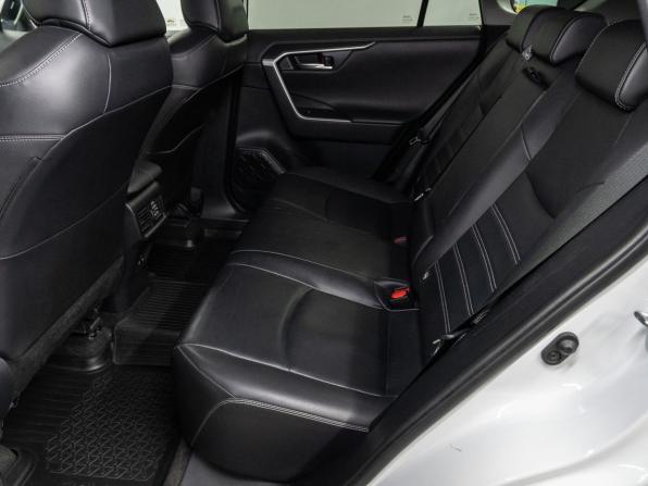 Toyota RAV4 V (XA50) с пробегом 2020 года, цена 3 600 000 рублей, 20331 км, внедорожник, Автокод Объявления