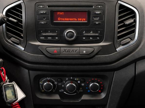 Lada (ВАЗ) XRAY I с пробегом 2019 года, цена 897 000 рублей, 68276 км, хэтчбек, Автокод Объявления