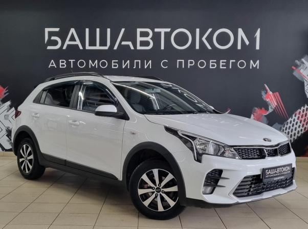 Kia Rio IV Рестайлинг с пробегом 2021 года, цена 1 815 000 рублей, 53520 км, хэтчбек, Автокод Объявления