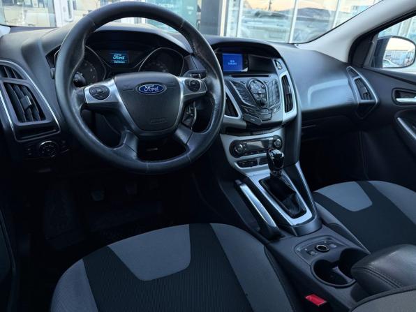 Ford Focus III с пробегом 2011 года, цена 550 000 рублей, 352244 км, хэтчбек, Автокод Объявления