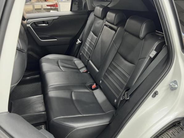 Toyota RAV4 V (XA50) с пробегом 2019 года, цена 2 700 000 рублей, 96657 км, внедорожник, Автокод Объявления