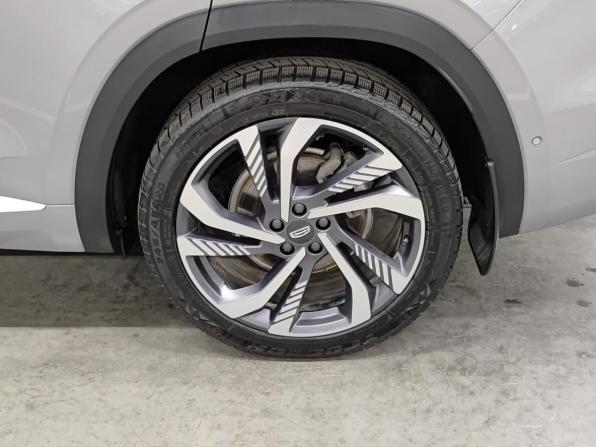 Geely Monjaro I с пробегом 2024 года, цена 3 650 000 рублей, 28452 км, внедорожник, Автокод Объявления