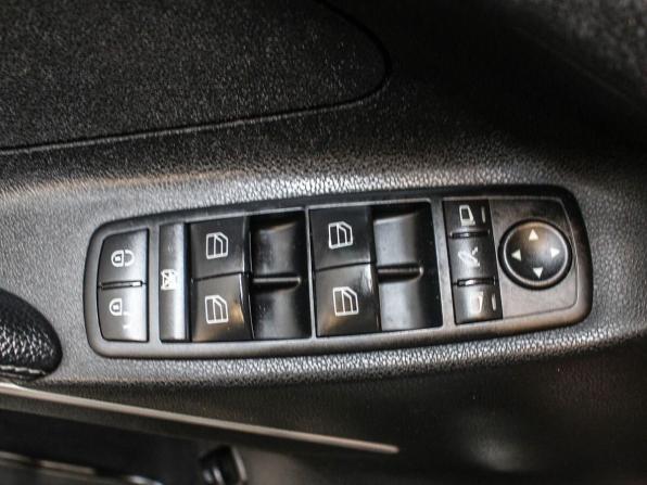 Mercedes-Benz M-Класс II (W164) с пробегом 2006 года, цена 1 031 500 рублей, 308050 км, внедорожник, Автокод Объявления