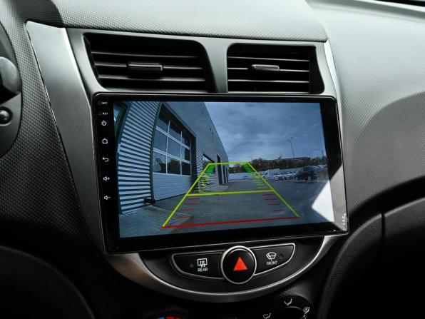 Hyundai Solaris I с пробегом 2012 года, цена 849 000 рублей, 137813 км, седан, Автокод Объявления