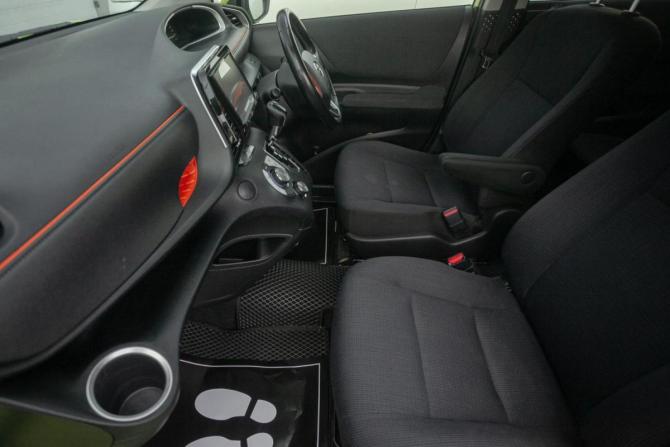 Toyota Sienta II с пробегом 2016 года, цена 1 198 000 рублей, 120000 км, компактвэн, Автокод Объявления