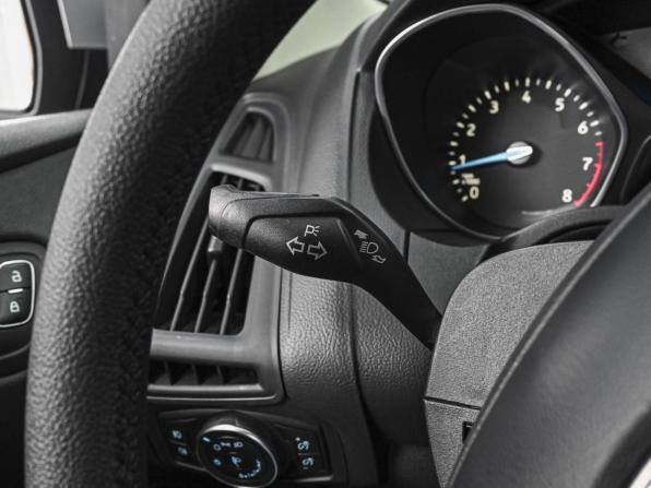 Ford Focus III Рестайлинг с пробегом 2018 года, цена 1 144 000 рублей, 113499 км, седан, Автокод Объявления