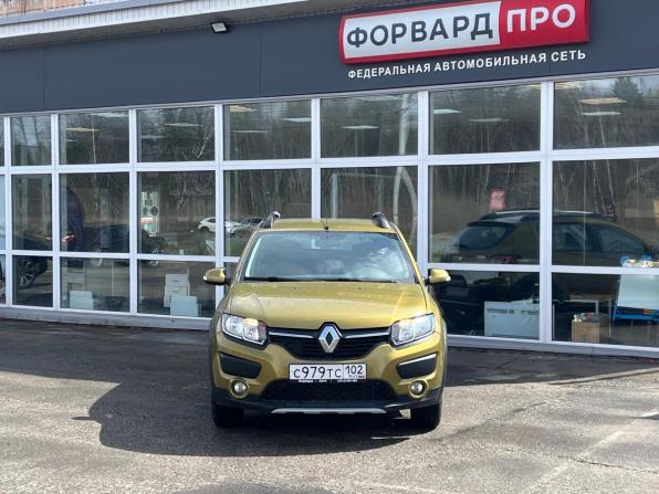 Renault Sandero II с пробегом 2015 года, цена 950 000 рублей, 82000 км, хэтчбек, Автокод Объявления