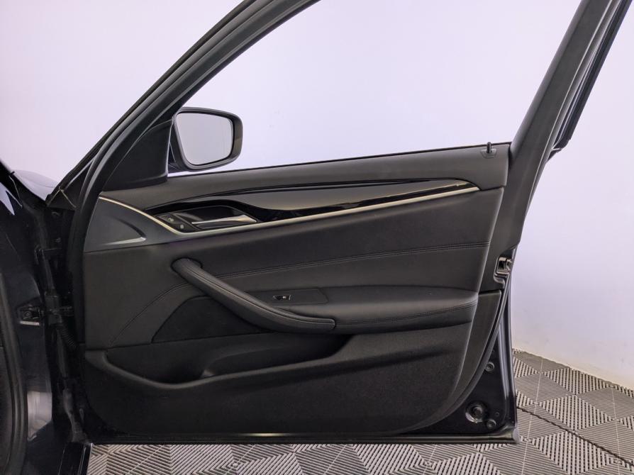 BMW 5 серии VII (G30/G31/G38) Москва  - изображение 25