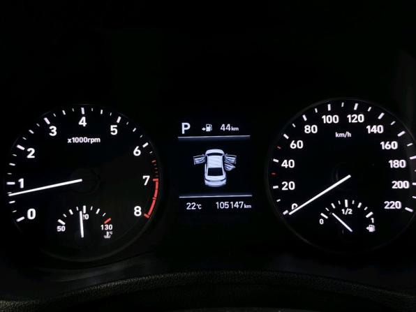 Hyundai Solaris II с пробегом 2018 года, цена 1 550 000 рублей, 105145 км, седан, Автокод Объявления