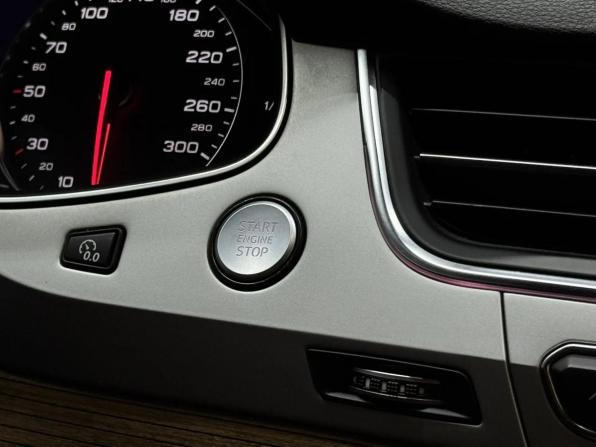 Audi Q7 II (4M) с пробегом 2016 года, цена 3 697 000 рублей, 245707 км, внедорожник, Автокод Объявления