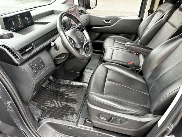 Hyundai Staria I с пробегом 2021 года, цена 4 700 000 рублей, 87385 км, минивэн, Автокод Объявления