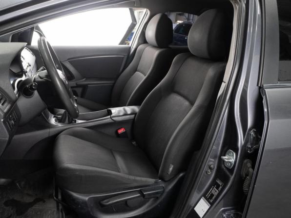 Toyota Avensis III с пробегом 2009 года, цена 890 000 рублей, 319038 км, седан, Автокод Объявления