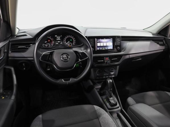 Skoda Rapid II с пробегом 2021 года, цена 1 629 500 рублей, 112446 км, лифтбек, Автокод Объявления