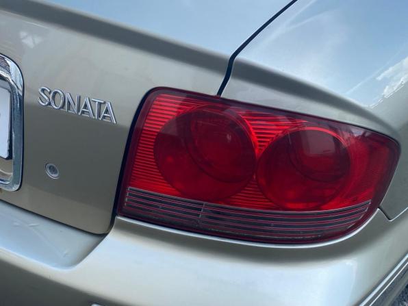 Hyundai Sonata IV (EF) Рестайлинг с пробегом 2002 года, цена 250 000 рублей, 340000 км, седан, Автокод Объявления