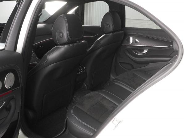 Mercedes-Benz E-Класс V (W213 S213 C238) Рестайлинг с пробегом 2021 года, цена 5 480 000 рублей, 66598 км, седан, Автокод Объявления