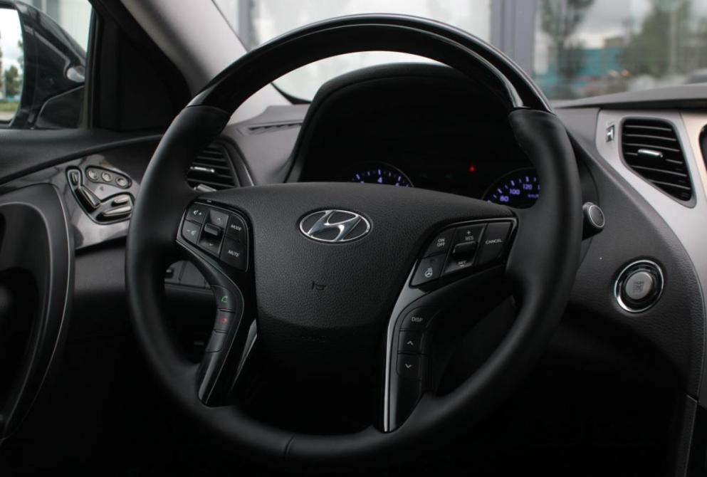 Hyundai Grandeur V Саратов  - изображение 21