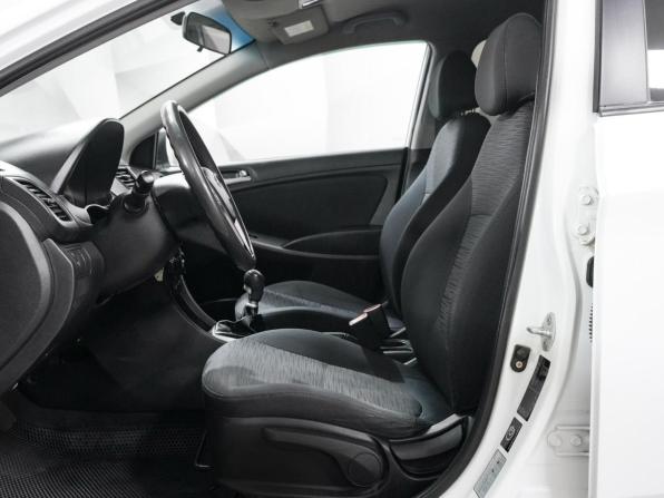 Hyundai Solaris I Рестайлинг с пробегом 2014 года, цена 873 000 рублей, 172000 км, седан, Автокод Объявления