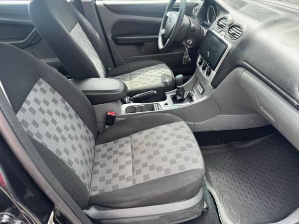 Ford Focus II Рестайлинг с пробегом 2008 года, цена 529 900 рублей, 190910 км, седан, Автокод Объявления