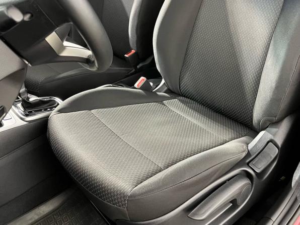 Kia Rio IV Рестайлинг с пробегом 2021 года, цена 1 799 000 рублей, 74938 км, хэтчбек, Автокод Объявления