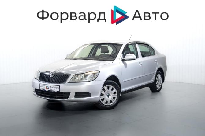 Skoda Octavia II (A5) Рестайлинг с пробегом 2013 года, цена 599 000 рублей, 338000 км, лифтбек, Автокод Объявления