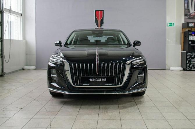 Hongqi H5 II с пробегом 2024 года, цена 3 149 000 рублей, 1275 км, седан, Автокод Объявления