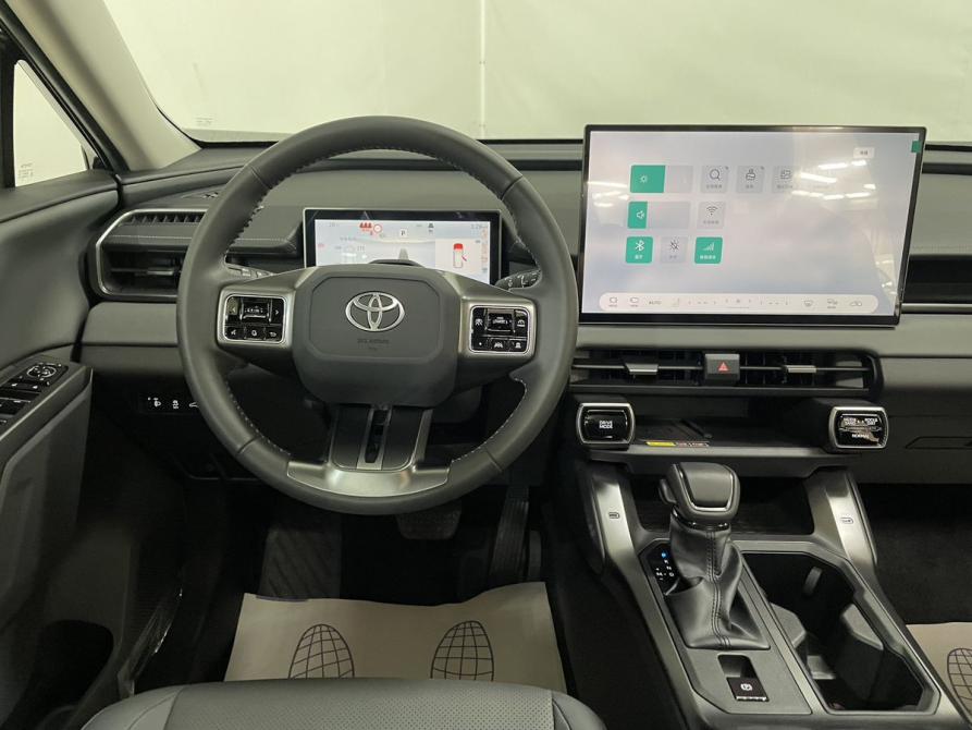 Toyota RAV4 VI (XA60) Воронеж  - изображение 15