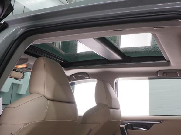 Toyota RAV4 V (XA50) с пробегом 2019 года, цена 3 498 000 рублей, 62120 км, внедорожник, Автокод Объявления