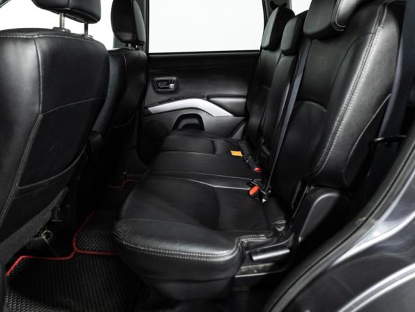 Mitsubishi Outlander II Рестайлинг с пробегом 2012 года, цена 1 129 777 рублей, 205191 км, внедорожник, Автокод Объявления