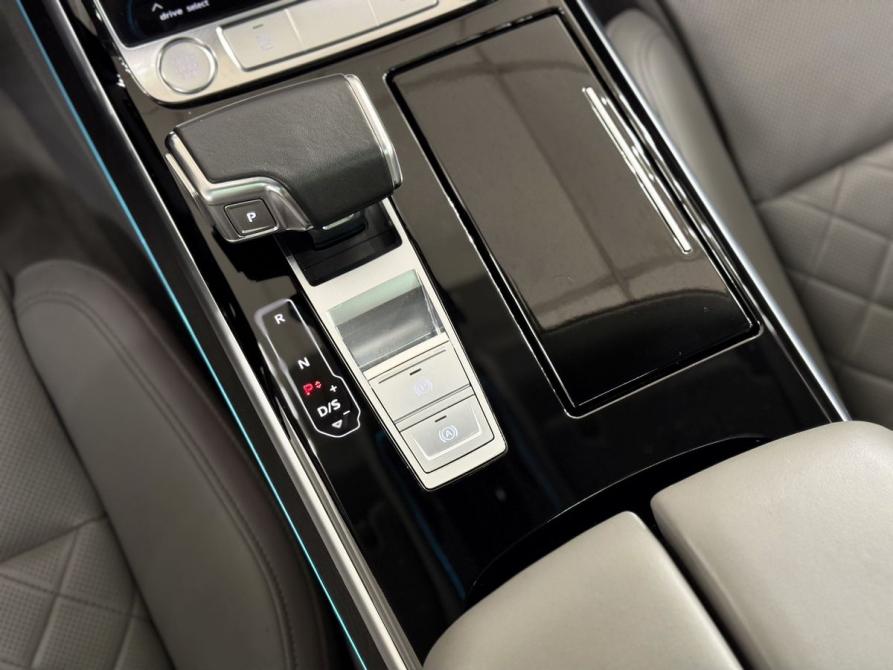 Audi A8 IV (D5) Санкт-Петербург  - изображение 18
