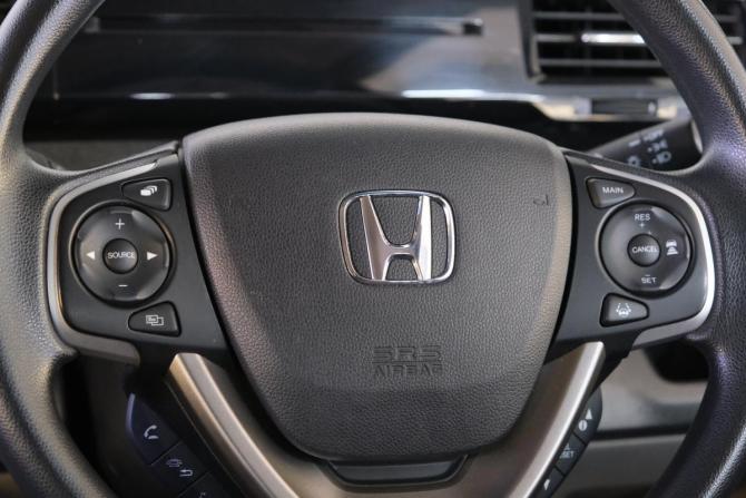 Honda Stepwgn V Рестайлинг с пробегом 2019 года, цена 2 249 000 рублей, 78000 км, минивэн, Автокод Объявления