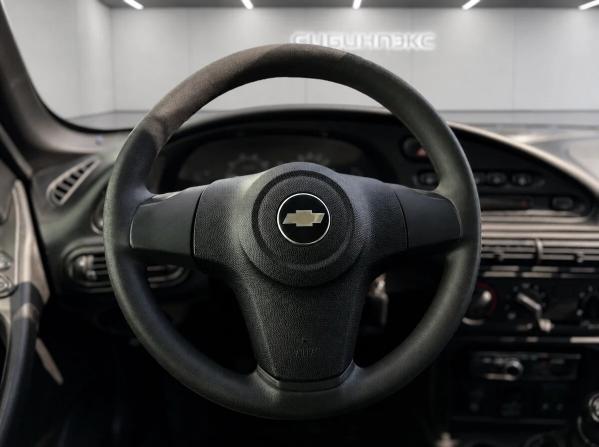 Chevrolet Niva I Рестайлинг с пробегом 2018 года, цена 839 000 рублей, 88652 км, внедорожник, Автокод Объявления