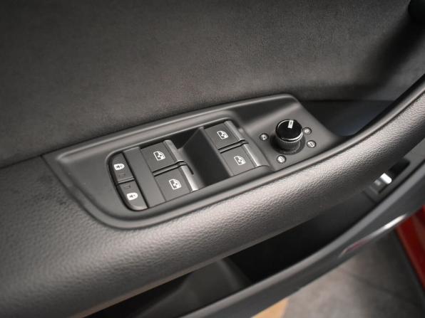 Audi Q8 I (4M) с пробегом 2020 года, цена 6 699 000 рублей, 94820 км, внедорожник, Автокод Объявления