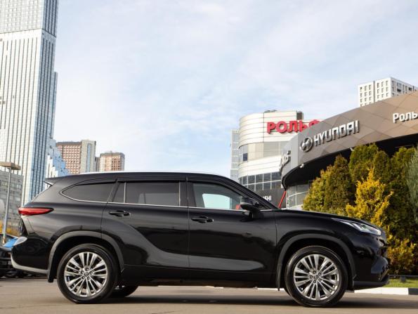 Toyota Highlander IV (XU70) с пробегом 2025 года, цена 4 898 000 рублей, 30486 км, внедорожник, Автокод Объявления