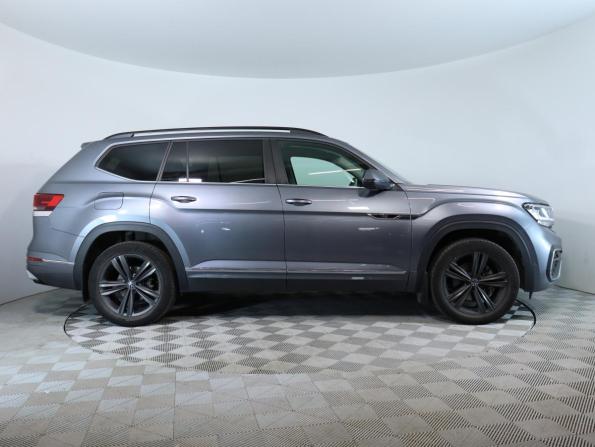 Volkswagen Teramont I Рестайлинг с пробегом 2021 года, цена 4 269 000 рублей, 86046 км, внедорожник, Автокод Объявления