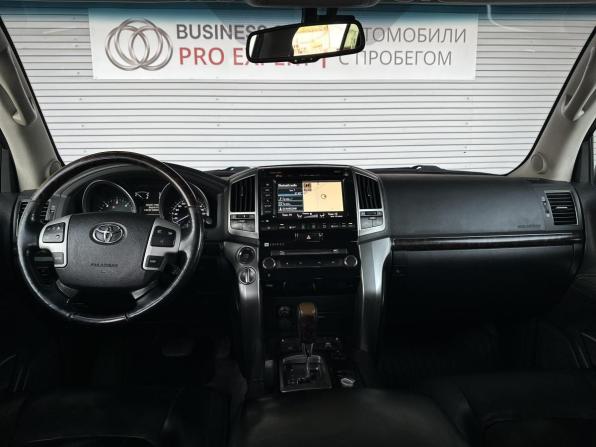Toyota Land Cruiser 200 Series Рестайлинг 1 с пробегом 2012 года, цена 3 199 000 рублей, 347062 км, внедорожник, Автокод Объявления