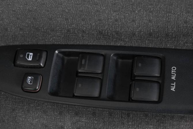 Toyota Ipsum II (M20) с пробегом 2001 года, цена 949 000 рублей, 239000 км, компактвэн, Автокод Объявления