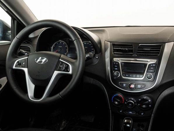 Hyundai Solaris I Рестайлинг с пробегом 2016 года, цена 944 000 рублей, 240531 км, седан, Автокод Объявления